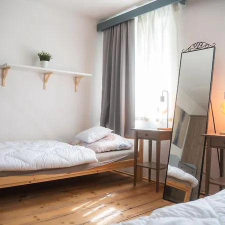 Cisarsky * סלוקנוב