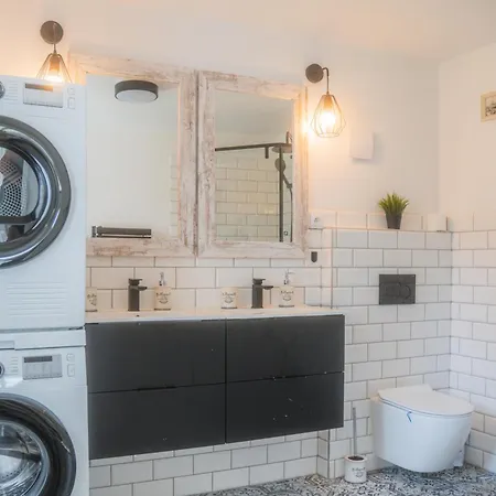 Cisarsky בית נופש