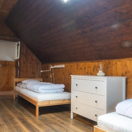 Cisarsky בית נופש *