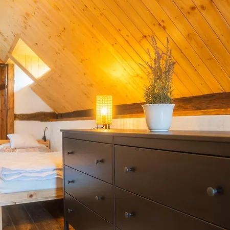 Cisarsky בית נופש